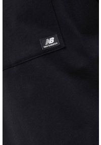 New Balance t-shirt bawełniany kolor czarny gładki MT31542BK-2BK. Kolor: czarny. Materiał: bawełna. Długość rękawa: krótki rękaw. Długość: krótkie. Wzór: gładki #3