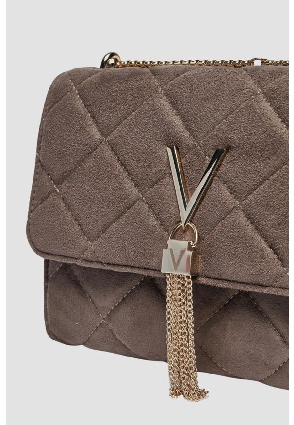 Valentino by Mario Valentino - VALENTINO Brązowa damska zamszowa torebka Charlotte Flap Bag. Kolor: brązowy. Materiał: zamszowe