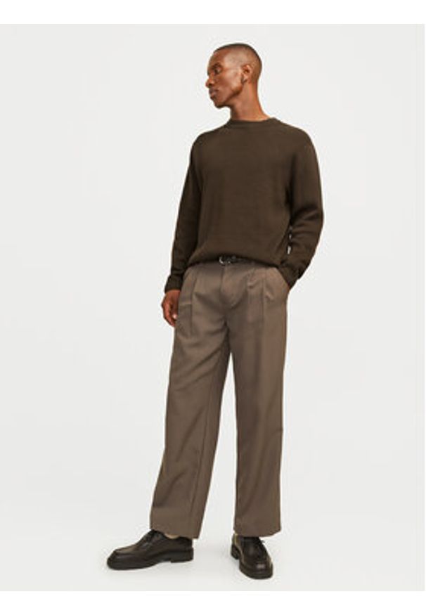 Jack & Jones - Jack&Jones Sweter Milano 12259666 Beżowy Relaxed Fit. Kolor: beżowy. Materiał: bawełna