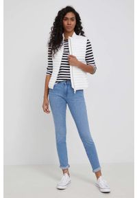 Wrangler jeansy SKINNY IN THE CLOUDS damskie medium waist. Kolor: niebieski #4