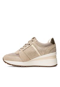 Geox - Sneakersy damskie beżowe GEOX D Zosma A. Okazja: na co dzień. Zapięcie: sznurówki. Kolor: beżowy. Materiał: skóra, zamsz. Szerokość cholewki: normalna. Obcas: na koturnie #6