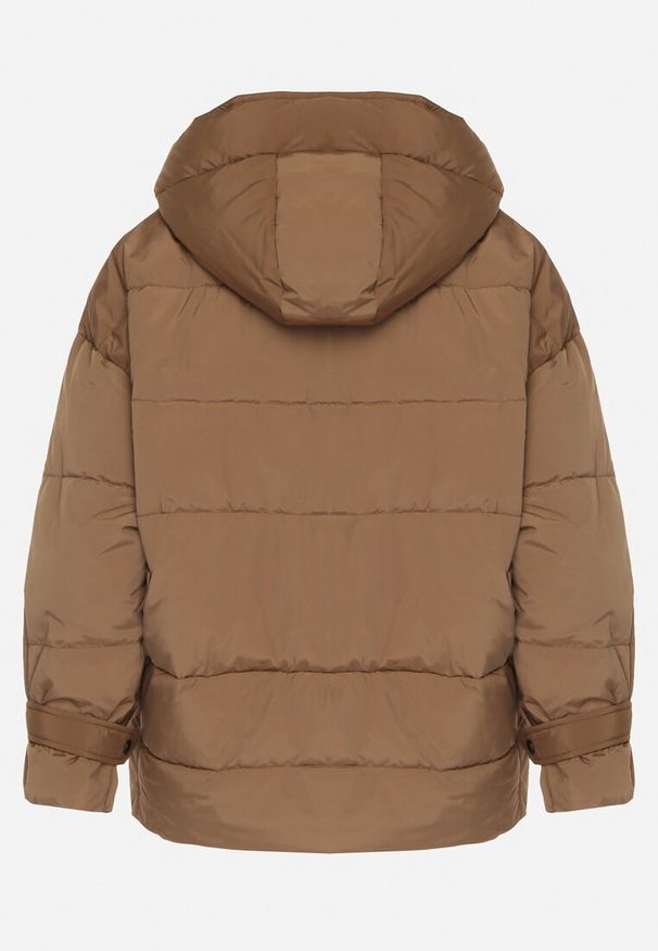 Born2be - Brązowa Pikowana Kurtka Oversize z Kapturem i Paskami przy Rękawach Unitessa. Okazja: na spacer, na co dzień. Typ kołnierza: kaptur. Kolor: brązowy. Materiał: jeans. Wzór: paski. Styl: casual