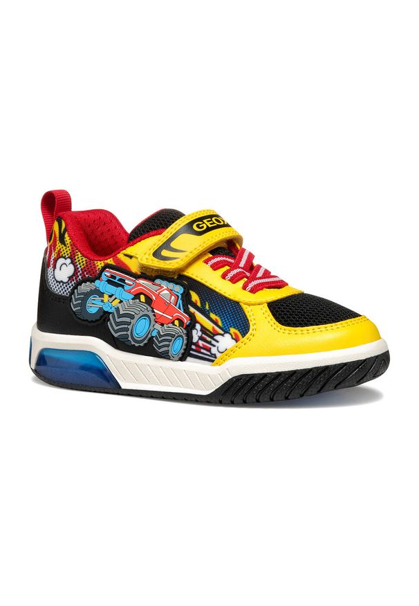 Buty dziecięce Geox Inek. Kolor: czerwony, wielokolorowy, żółty. Sport: turystyka piesza