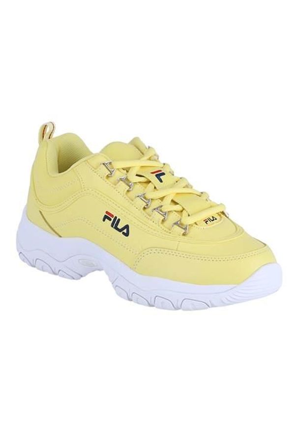 Buty do chodzenia damskie Fila Strada Low. Kolor: żółty. Materiał: syntetyk, materiał. Szerokość cholewki: normalna. Sport: turystyka piesza