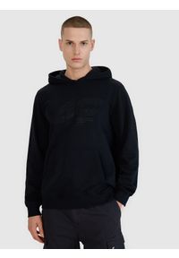 4f - 4F Bluza dresowa nierozpinana z kapturem męska - czarna XL. Okazja: na co dzień. Typ kołnierza: kaptur. Kolor: czarny. Materiał: dresówka. Wzór: gładki, nadruk, ze splotem, napisy. Styl: sportowy, casual