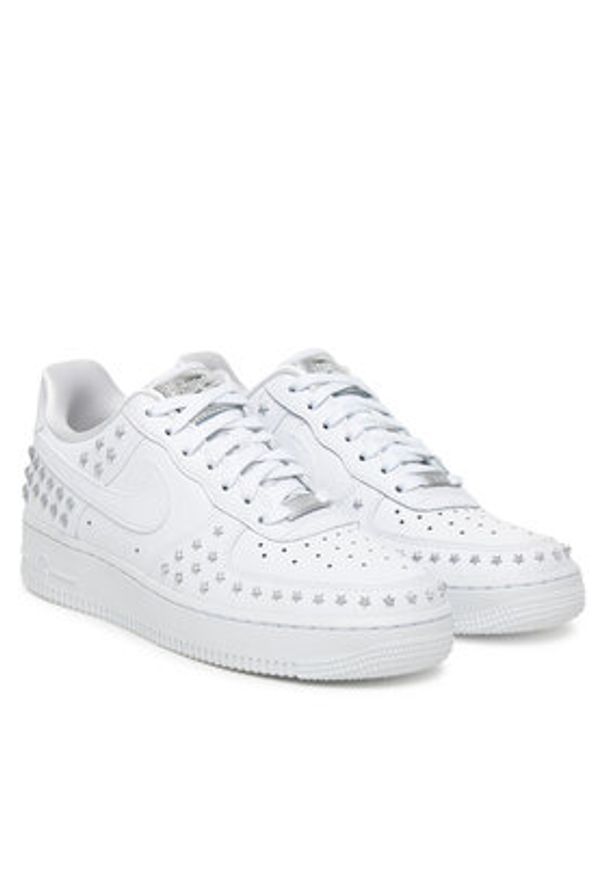 Nike Sneakersy Nike Air Force 1 '07 XX Studded Biały. Kolor: biały. Materiał: skóra. Model: Nike Air Force