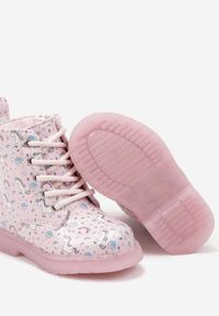Born2be - Różowe Botki Traperki Zapinane na Zamek Błyskawiczny Erissale. Okazja: na co dzień. Zapięcie: zamek. Kolor: różowy. Materiał: jeans. Wzór: kolorowy. Styl: klasyczny, casual, elegancki #3