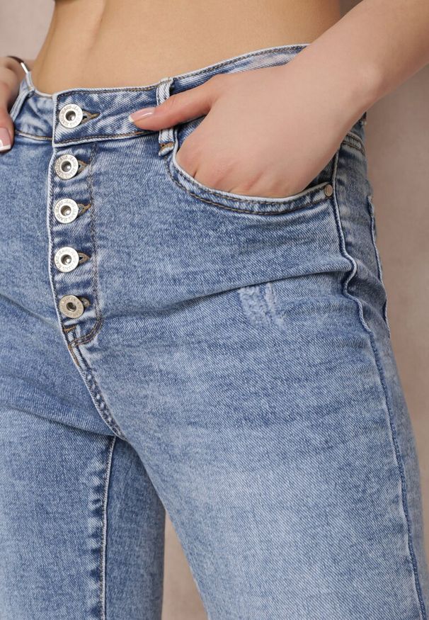 Renee - Niebieskie Jeansy Skinny Ianinna. Okazja: na co dzień. Stan: podwyższony. Kolor: niebieski. Długość: długie. Sezon: wiosna, lato. Styl: casual