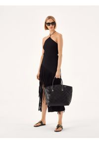 Kazar - Czarna torebka z przeplatanej skóry. Kolor: czarny. Wzór: paski. Materiał: skórzane. Styl: casual #6