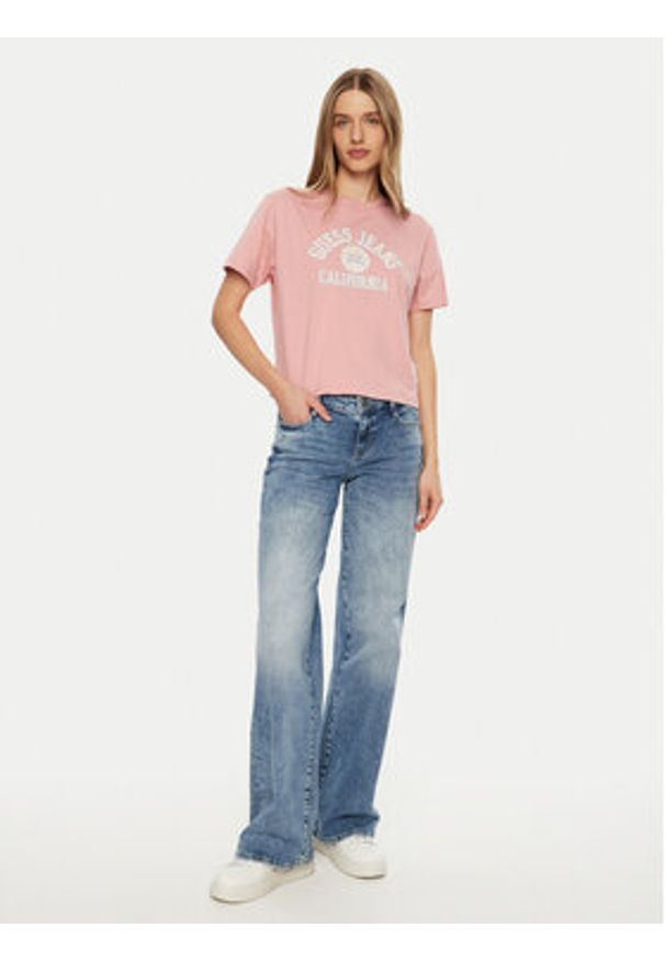 Guess T-Shirt W5RI43 K8HM0 Różowy Regular Fit. Kolor: różowy. Materiał: bawełna