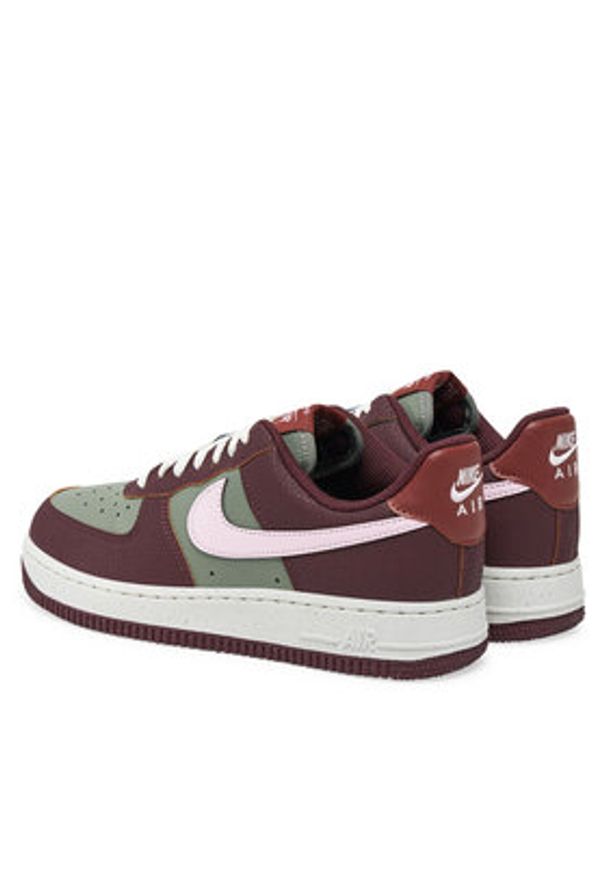 Nike Sneakersy Air Force 1 '07 Next Nature Wmns HQ4047 Bordowy. Kolor: czerwony. Materiał: skóra. Model: Nike Air Force