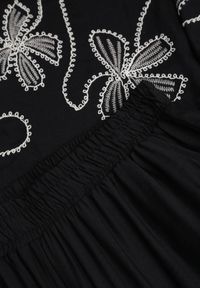 Renee - Czarny Wiskozowy Komplet z Lnem w Stylu Boho Spodnie i Bluzka z Haftem Marymene. Kolor: czarny. Materiał: wiskoza, len. Wzór: haft #4