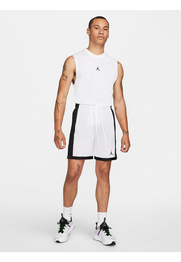 Tshirt Homme Tshirt Nike JUMPMAN SPRT SLVLS TOP Blanc Blanc. Typ kołnierza: polo. Kolor: biały