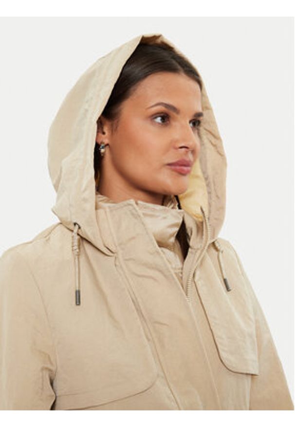 Guess Parka W4YL24 WGAW2 Beżowy Regular Fit. Kolor: beżowy. Materiał: syntetyk