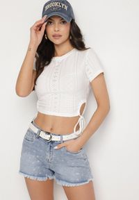 Born2be - Jasnoniebieskie Szorty Jeansowe z Bawełny w Kropki z Wysokim Stanem Folelira. Stan: podwyższony. Kolor: niebieski. Materiał: bawełna, jeans. Długość: krótkie. Wzór: kropki. Sezon: lato. Styl: klasyczny #7