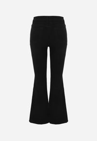 Renee - Czarne Jeansy Dzwony z Bawełną w Stylu Retro Peisimia. Kolekcja: plus size. Kolor: czarny. Długość: krótkie. Styl: retro #4