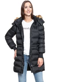 Mustang - DAMSKA KURTKA ZIMOWA MUSTANG Heidi H Longparka CAVIAR 1008260 4132. Materiał: wełna, guma, futro, poliamid, tkanina, jeans. Długość: krótkie. Wzór: aplikacja. Sezon: zima. Styl: retro, elegancki