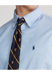 Ralph Lauren - RALPH LAUREN - Niebieska koszula Oxford Stretch Custom Fit. Typ kołnierza: polo, button down. Kolor: niebieski. Materiał: bawełna, jeans, tkanina. Długość rękawa: długi rękaw. Długość: długie. Wzór: haft. Styl: klasyczny