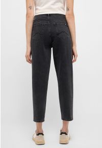 Mustang - MUSTANG CHARLOTTE TAPERED DAMSKIE SPODNIE JEANSOWE JEANSY DŻINSY DENIM BLACK 1015572 4000 841. Materiał: denim, jeans #6