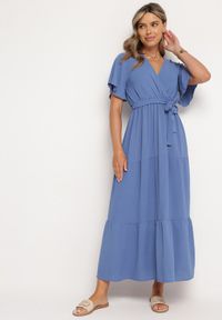 Born2be - Niebieska Sukienka Maxi z Gumką w Talii i Materiałowym Paskiem Kiriane. Kolekcja: plus size. Kolor: niebieski. Materiał: materiał. Sezon: lato, wiosna. Typ sukienki: dla puszystych. Długość: maxi #5