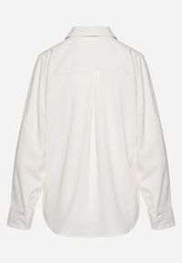 Born2be - Biała Koszula Klasyczna na Guziki Isperria. Kolor: biały. Styl: klasyczny