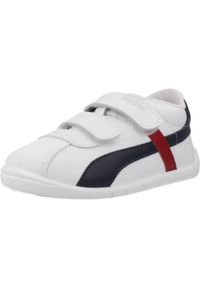 Buty TITANITOS B500 ALEJANDRO Biały. Okazja: na co dzień. Kolor: biały. Materiał: tkanina, skóra