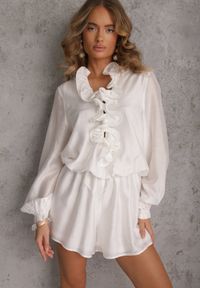 Renee - Biały Krótki Kombinezon z Falbankami i Bufiastymi Rękawami Danathise. Kolor: biały. Materiał: materiał, poliester. Długość: krótkie. Styl: elegancki #3