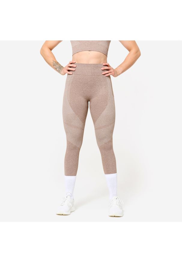 DOMYOS - Legginsy fitness damskie Domyos. Stan: podwyższony. Kolor: brązowy. Materiał: materiał, poliamid, elastan. Sport: fitness