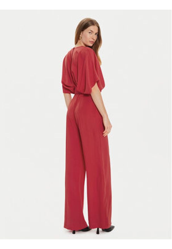 Imperial Kombinezon Y519ISIC Czerwony Regular Fit. Kolor: czerwony. Materiał: syntetyk