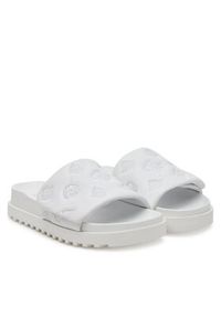 Guess Klapki FLJFA2ELE19 Biały. Kolor: biały. Materiał: skóra