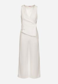 Born2be - Biały Kombinezon Taliowany Elegancki Asymetryczny z Dekoltem V Nevosse. Kolor: biały. Długość: długie. Styl: elegancki #4