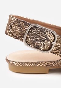 Renee - Szampańskie Sandały Vices Typu Slingback z Wkładką ze Skóry Naturalnej Rallora. Okazja: na spacer, na co dzień. Zapięcie: sprzączka. Kolor: złoty. Materiał: skóra. Wzór: nadruk. Obcas: na obcasie. Styl: casual, elegancki. Wysokość obcasa: średni #4