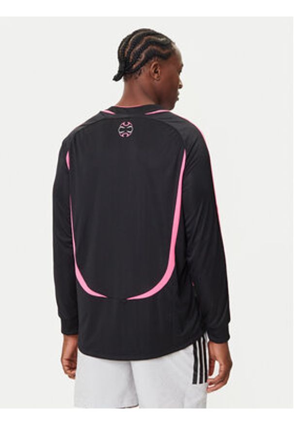 Adidas - adidas Longsleeve Teamgeist adicolor JW5907 Czarny Loose Fit. Kolor: czarny. Materiał: syntetyk. Długość rękawa: długi rękaw