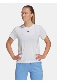 Adidas - adidas Koszulka techniczna Train Essentials HR7796 Biały Regular Fit. Kolor: biały. Materiał: wiskoza