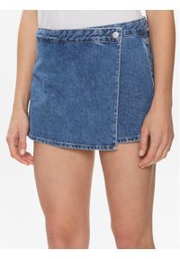 Calvin Klein Jeans Szorty jeansowe Wrap Skort J20J223300 Niebieski Regular Fit. Kolor: niebieski. Materiał: bawełna