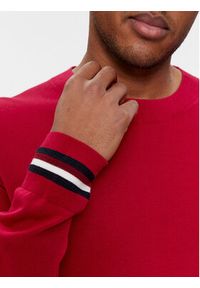 TOMMY HILFIGER - Tommy Hilfiger Sweter Global Stripe Crew Nk MW0MW33502 Czerwony Regular Fit. Kolor: czerwony. Materiał: bawełna