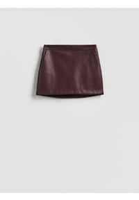 Reserved - Spódnico-szorty z imitacji skóry - mahoniowy. Kolor: brązowy. Materiał: skóra
