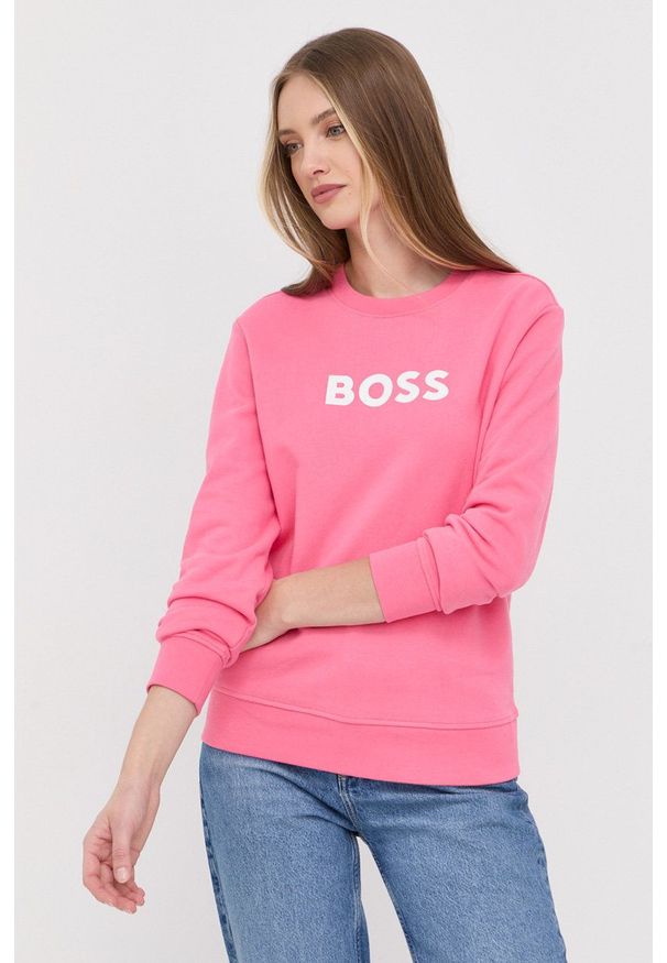 BOSS bluza bawełniana damska kolor różowy z nadrukiem. Kolor: różowy. Materiał: bawełna. Długość rękawa: długi rękaw. Długość: długie. Wzór: nadruk