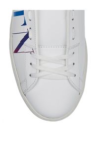 VALENTINO - Skórzane sneakersy z kolorowym logo VLTN Open. Okazja: na co dzień. Nosek buta: okrągły. Kolor: biały. Materiał: skóra. Wzór: kolorowy #4