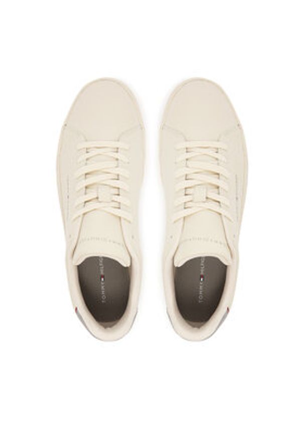 TOMMY HILFIGER - Tommy Hilfiger Sneakersy Th Court Detail Ess FM0FM05367 Écru. Materiał: skóra
