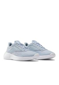 Buty do chodzenia damskie Reebok Lite 4. Zapięcie: sznurówki. Kolor: wielokolorowy, niebieski. Materiał: materiał, syntetyk, tkanina. Szerokość cholewki: normalna. Sport: turystyka piesza