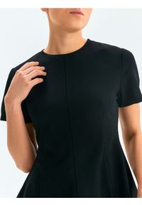 Sinsay - Koszulka z ozdobnymi falbanami - czarny. Kolor: czarny #1