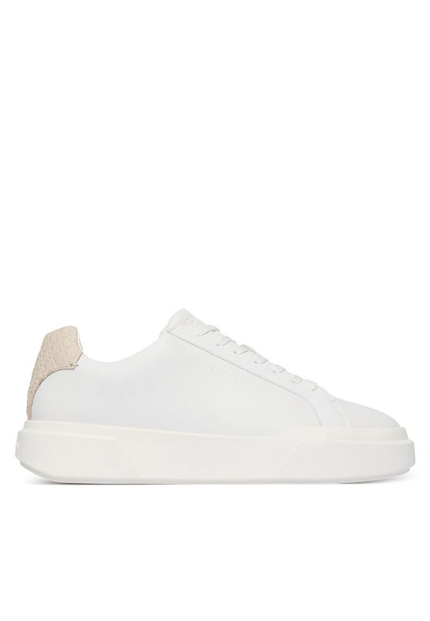Calvin Klein Sneakersy Chunky Cupsole Laceup Lth Bt Aop HM0HM02070 Biały. Kolor: biały. Materiał: skóra
