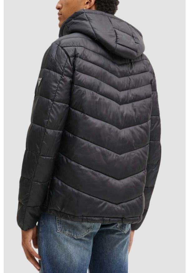 Guess - GUESS Czarna męska kurtka z kapturem Super Light Puffa Jacket, Rozmiar XXL. Typ kołnierza: kaptur. Kolor: czarny. Materiał: poliester, syntetyk