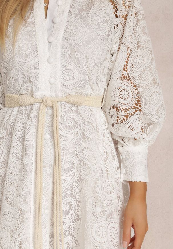 Renee - Biała Sukienka Melliopis. Kolor: biały. Materiał: koronka, tkanina. Wzór: paisley. Styl: elegancki. Długość: mini