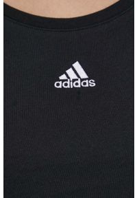 Adidas - adidas top bawełniany kolor czarny. Kolor: czarny. Materiał: bawełna. Długość rękawa: na ramiączkach. Wzór: aplikacja