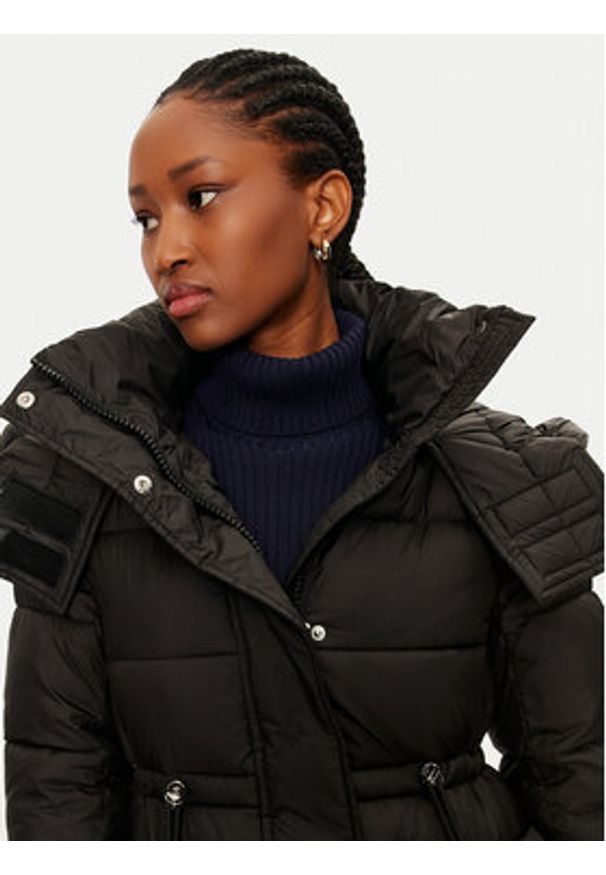 Rinascimento Kurtka zimowa CFC0118339003 Czarny Loose Fit. Kolor: czarny. Materiał: syntetyk. Sezon: zima