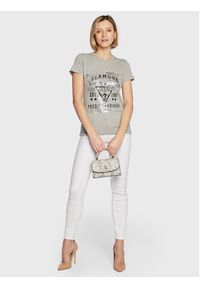 Guess T-Shirt W3RI62 JA900 Szary Regular Fit. Kolor: szary. Materiał: bawełna