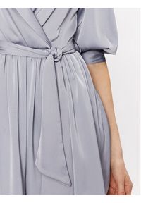 Imperial Sukienka koktajlowa ACP6FDC Beżowy Regular Fit. Kolor: beżowy. Materiał: syntetyk. Styl: wizytowy