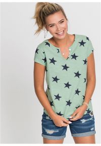 bonprix - Shirt w gwiazdy. Kolor: zielony. Wzór: nadruk